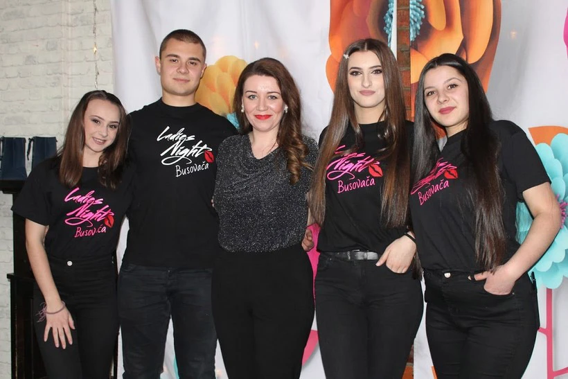 Ladies night: Dame imale nezaboravnu večer druženja uz puno smijeha i dobre glazbe