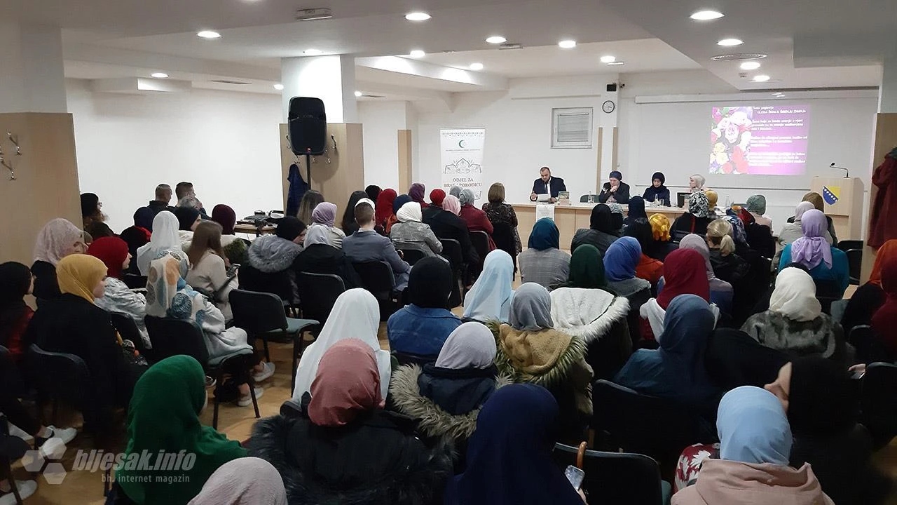Predstavljena knjiga  'Muhaddise - učenjakinje u islamu' 
