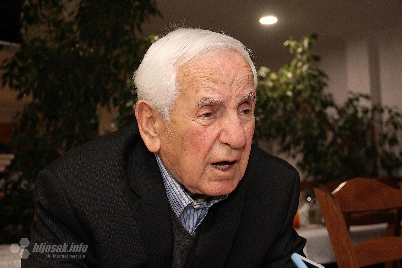 Posebno slavlje u Mostaru - okupio prijatelje za svoj 90. rođendan