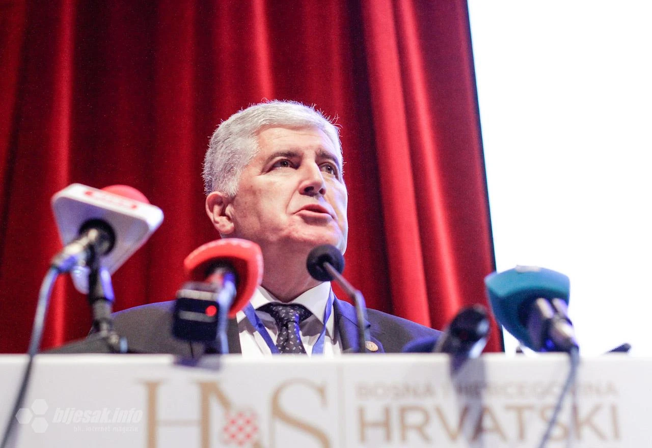 HNS pozvao SDA na pravu stranu