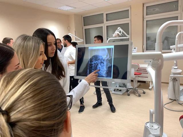 U Mostaru tečaju o suvremenim metodama u oblasti dentalne medicine