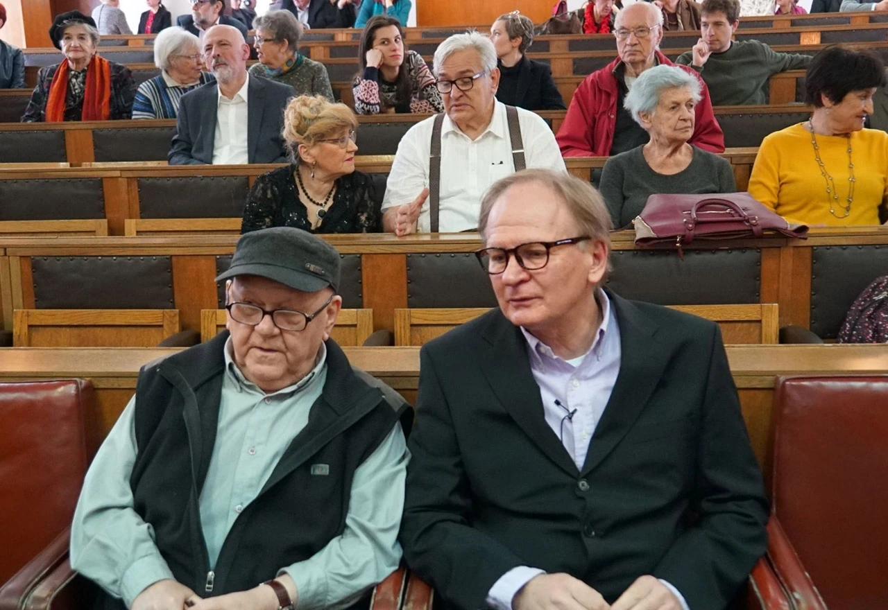 'Izabrane pjesme' Abdulaha Sidrana na engleskom