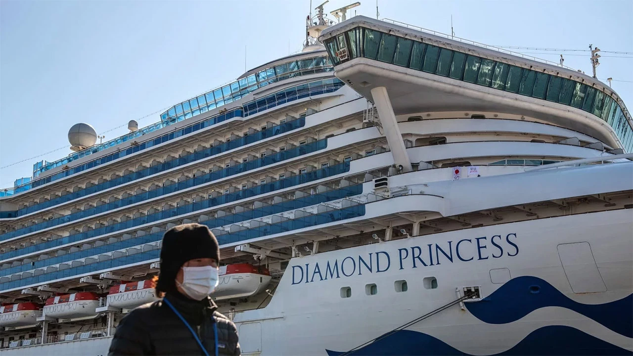 Počinje iskrcavanje s kruzera Diamond Princess