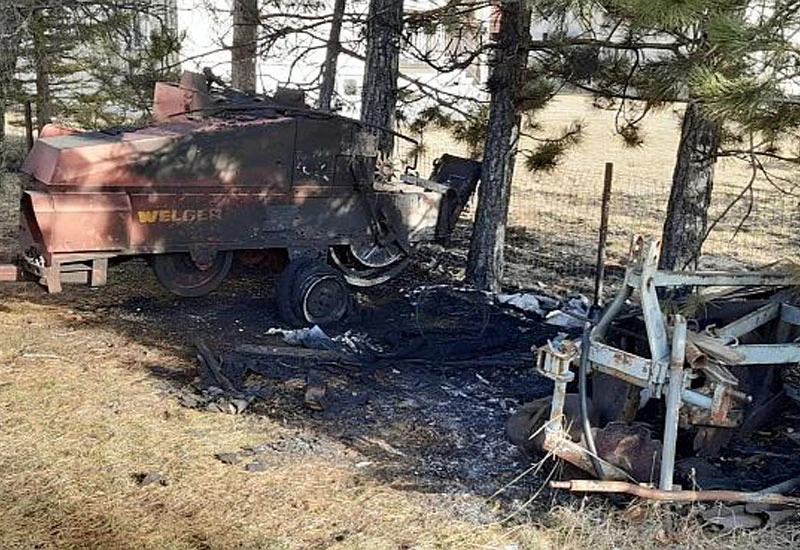 Tri požara u Tomislavgradu, izgorjele balarica i kosilica