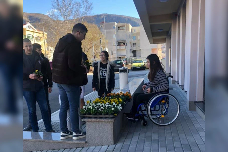 Započela akcija sadnje 100.000 cvjetova za ljepši Mostar