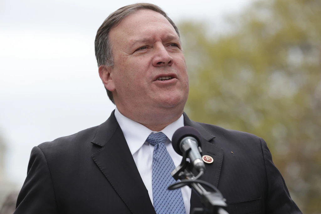 Pompeo poručio Kini i Rusiji: Zapad pobjeđuje