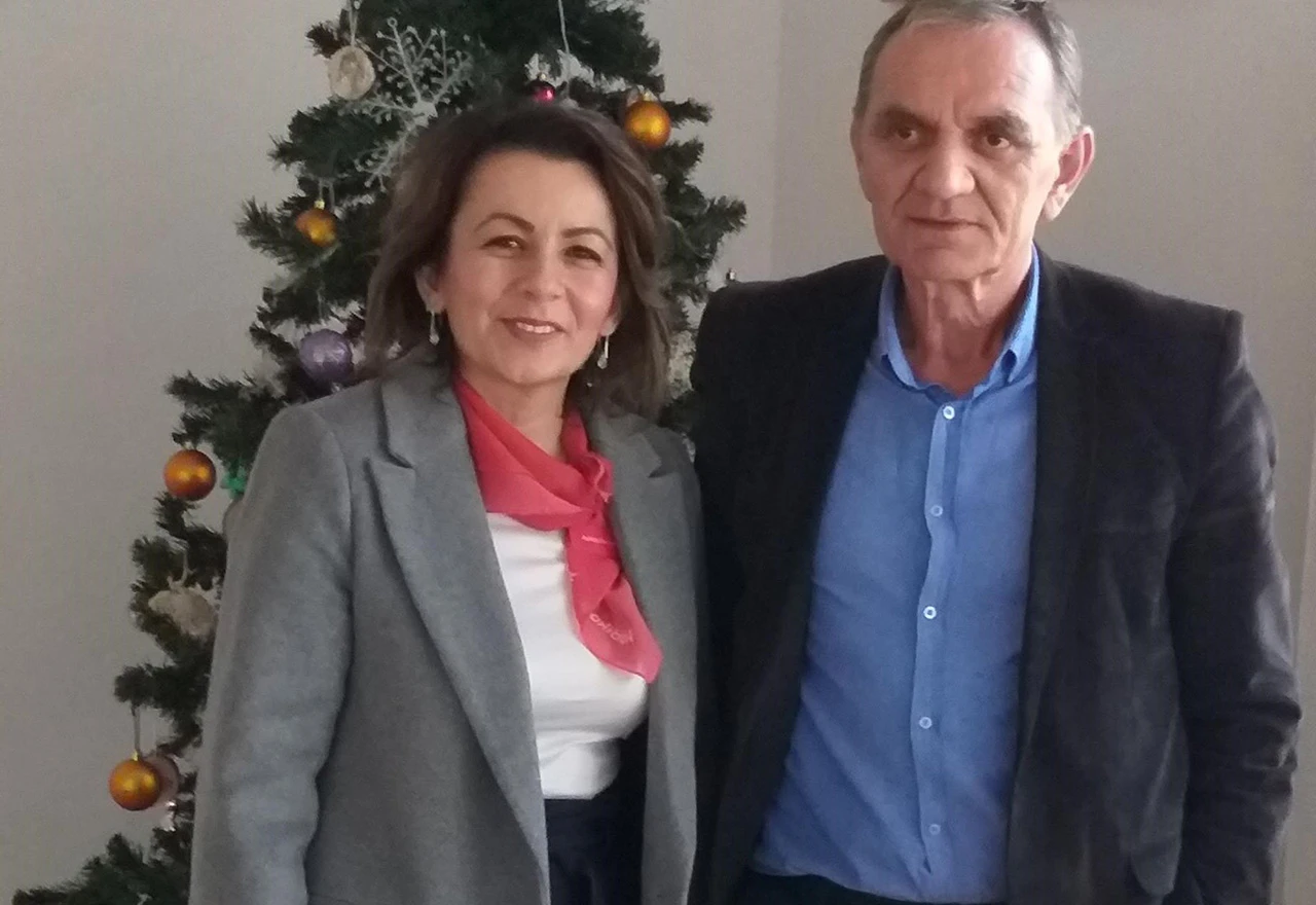 Donacija projektora za O.Š. Bartol Kašić u Mostaru