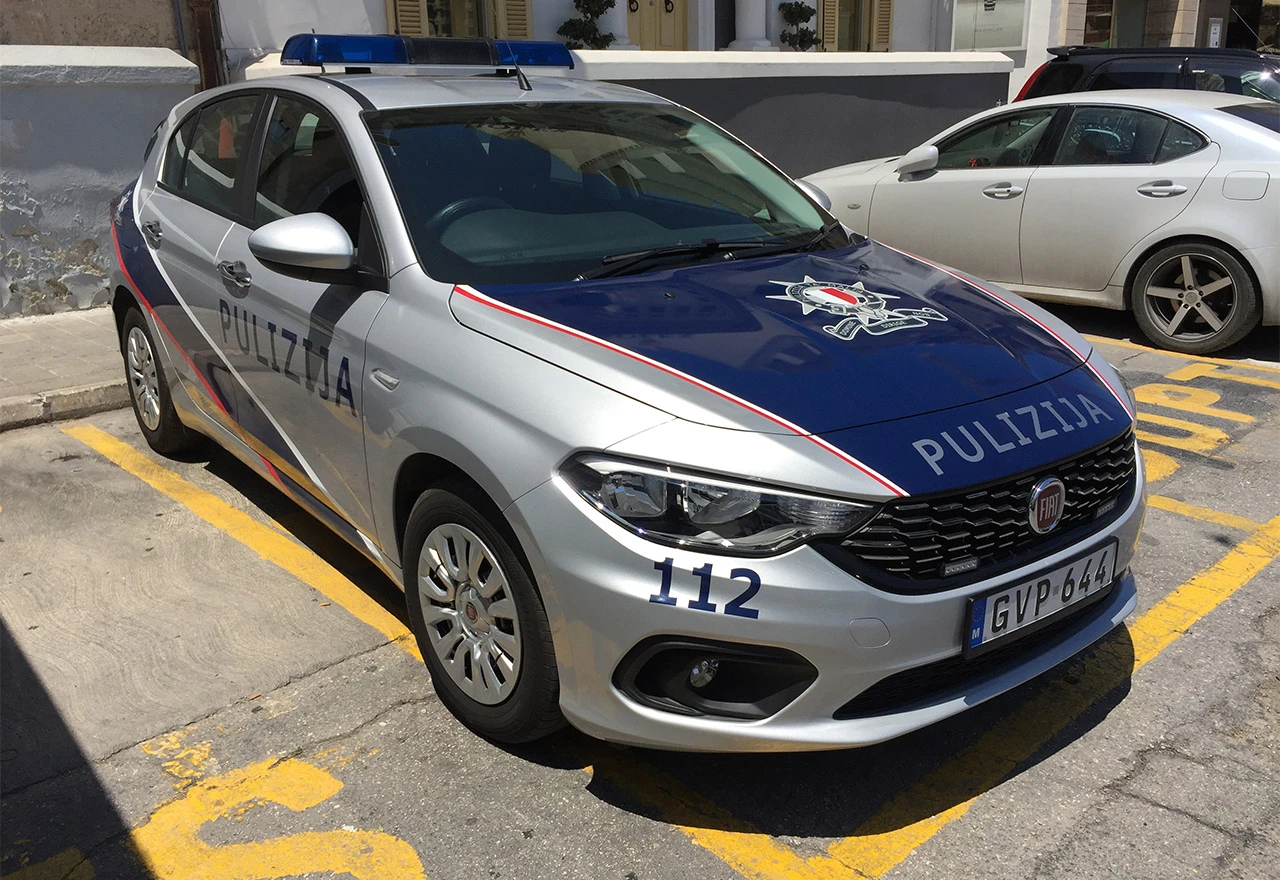 Uhićeno više od polovine pripadnika prometne policije