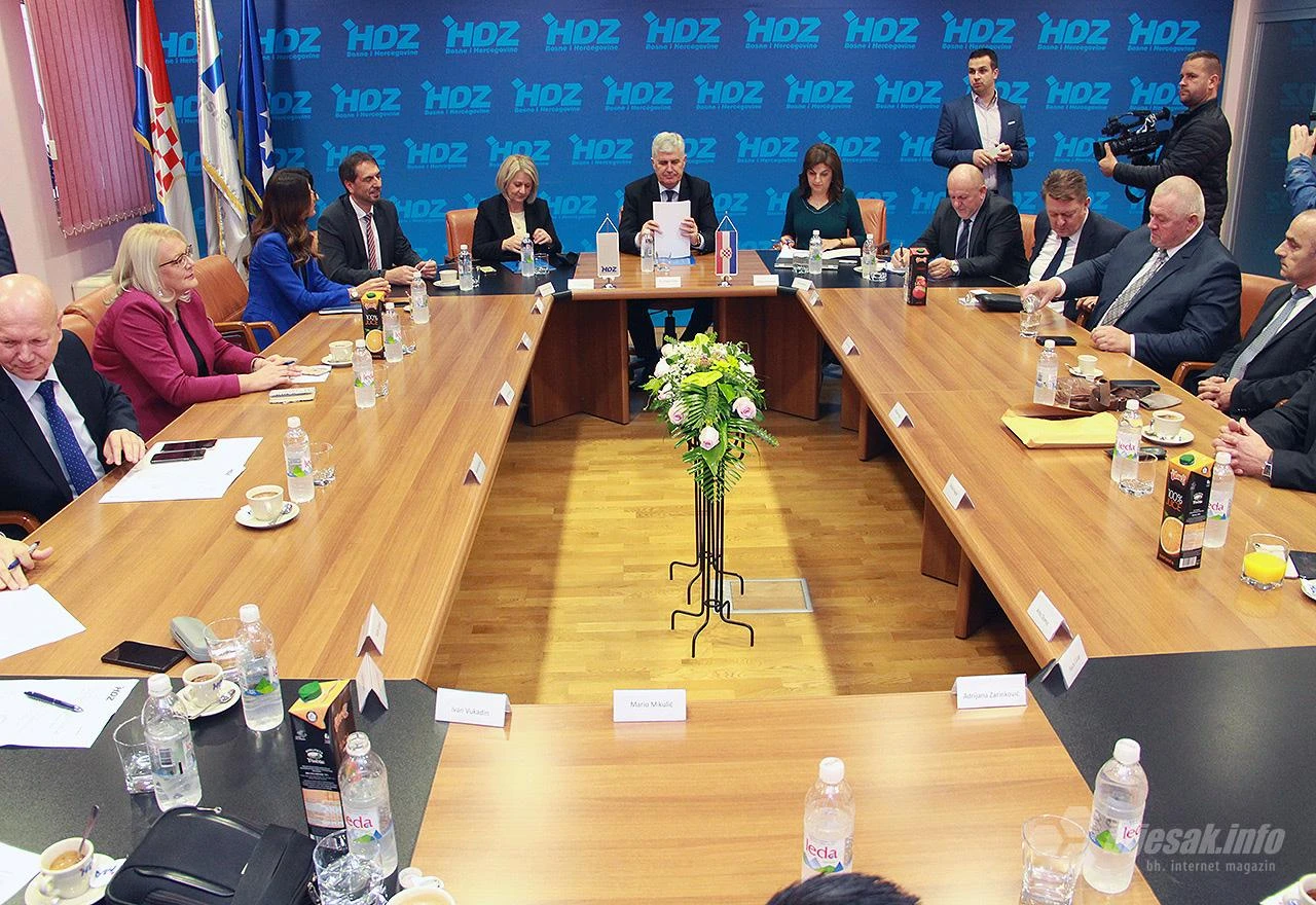 OHR poručio HDZ-u: Željene izmjene Izbornog zakona otežavaju kompromis