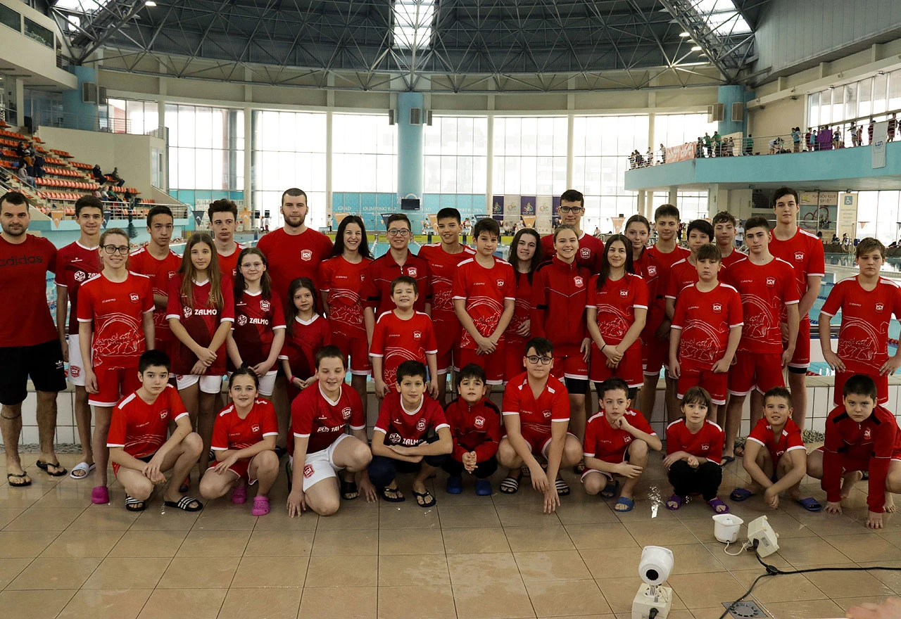 Velež na svom plivačkom mitingu u Sarajevu osvojio 19 medalja