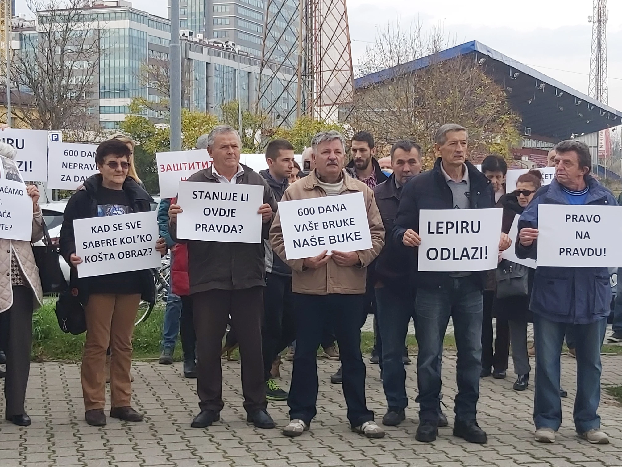 Ponovno odgođeno ročište optuženim članovima 'Pravde za Davida'
