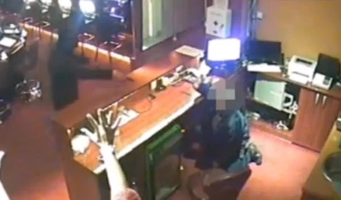 VIDEO | Macolom i pištoljima po sarajevskim kasinima