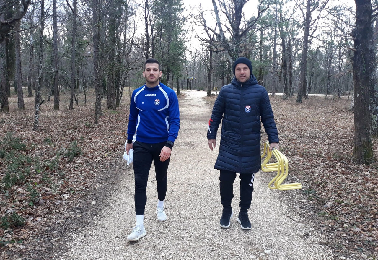 Svi u Makarskoj, samo Jović u Širokom