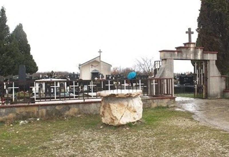 Sretnice: Vjernici se molitvom prisjećaju najveće svatovske tragedije