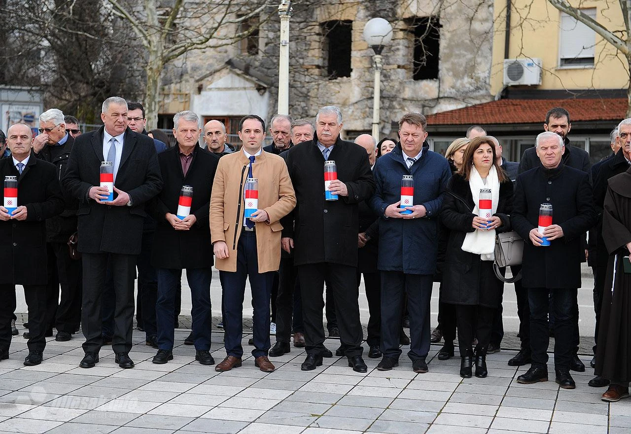 Široki Brijeg se prisjetio pobijenih franjevaca i puka: Bili su krivi što su živi