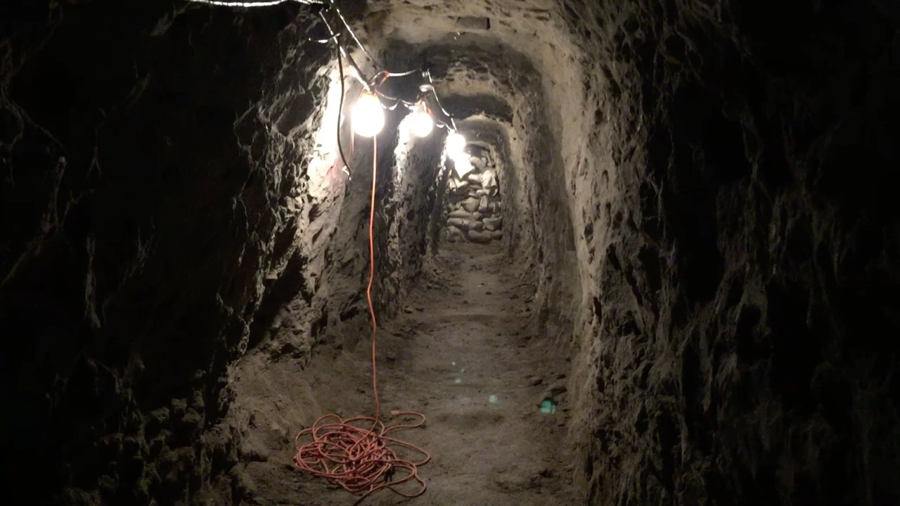 Otkriven dosad najdulji tunel za krijumčarenje