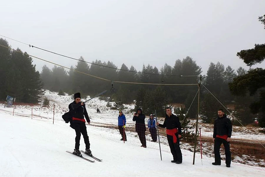 VIDEO | Na padinama Čajuše po prvi puta u povijesti održana Ski alka