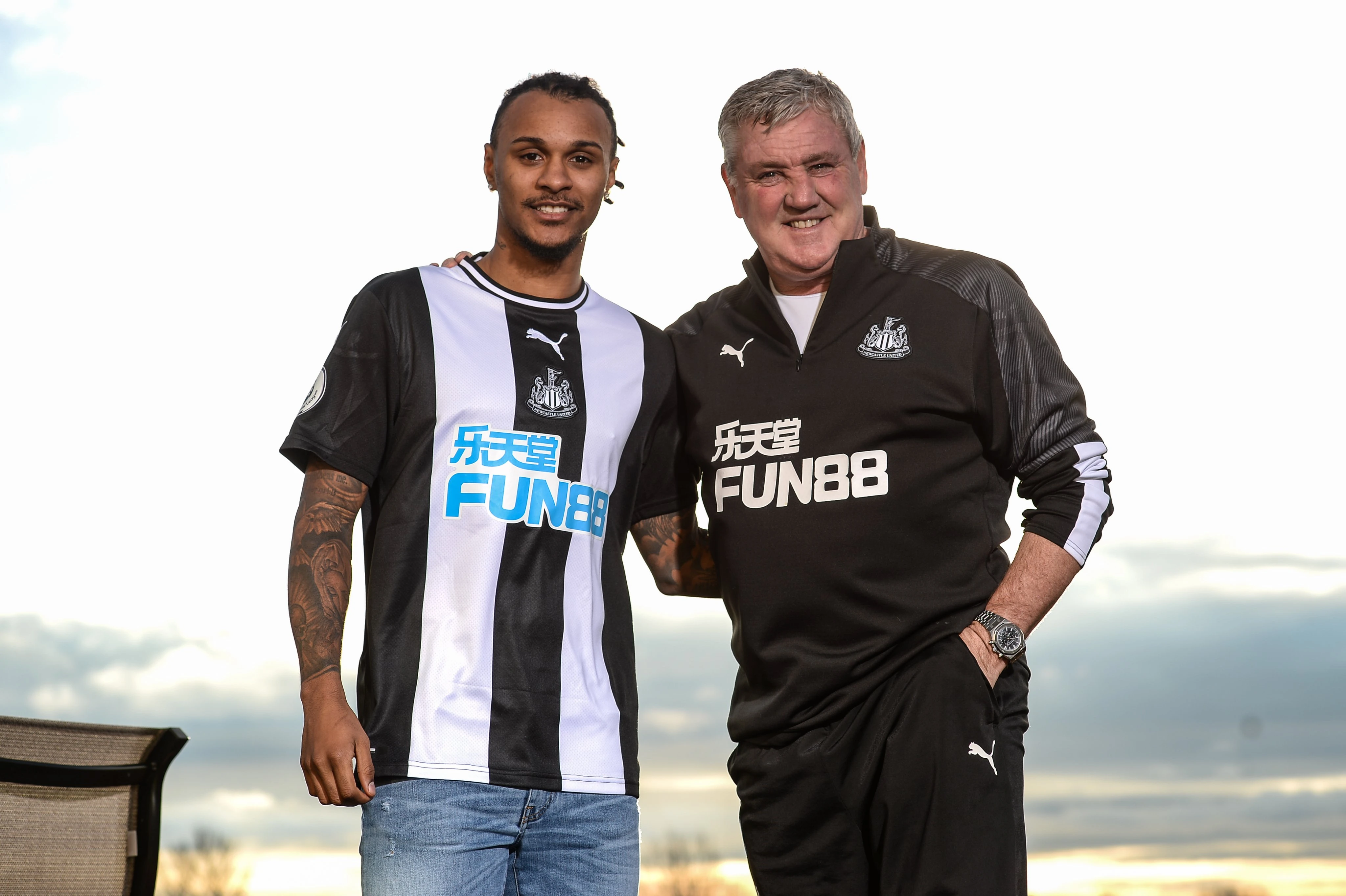 Inter posudio Lazara Newcastleu