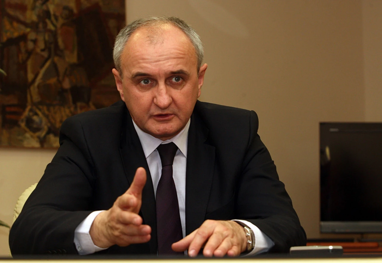 I to je BiH: Požalili se na ministra pa dobili nogu