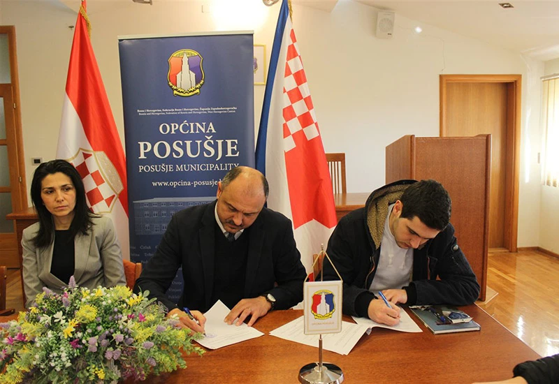 Posušje stipendira 27 studenata