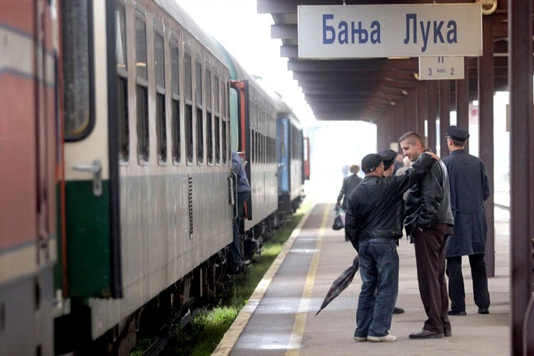 Smijete li se voziti našim vlakovima?