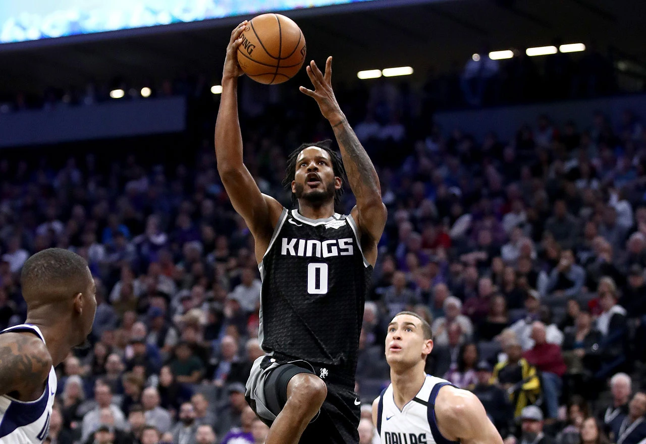 Ariza u Portland, Bazemore u Sacramento