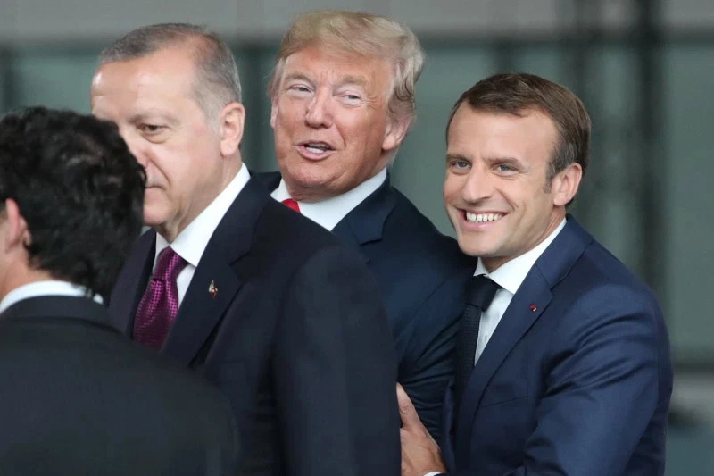 Macron i Trump blizu sporazuma oko operezivanja velikih internetskih kompanija