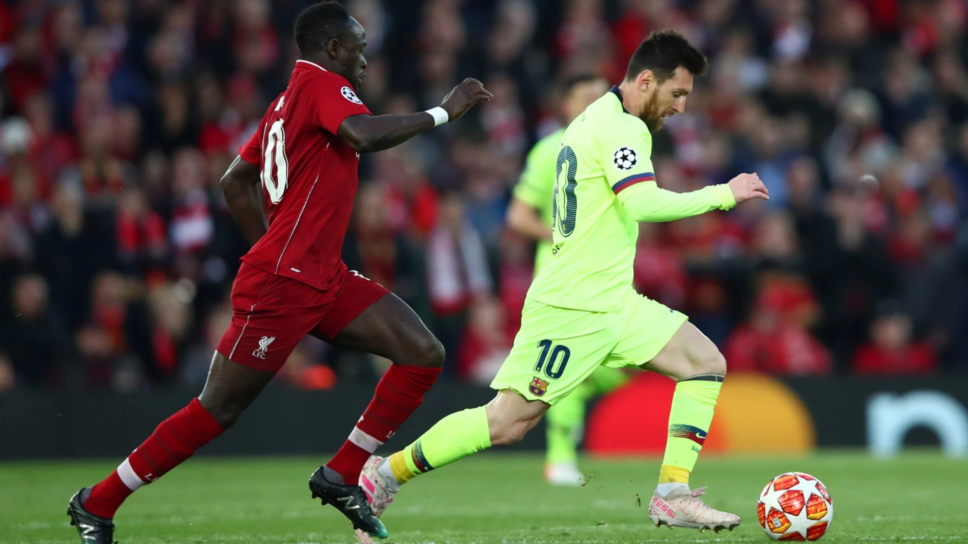 Sadio Mane izjavio kako je bolji od Messija pa dobio 'ukor'