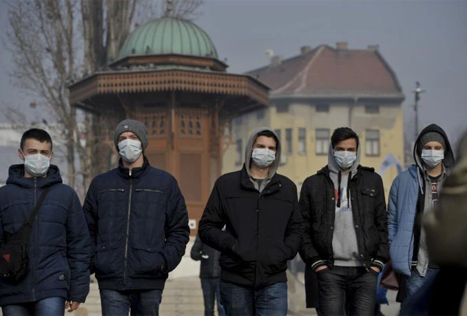 U sarajevskim apotekama nestašica zaštitnih maski