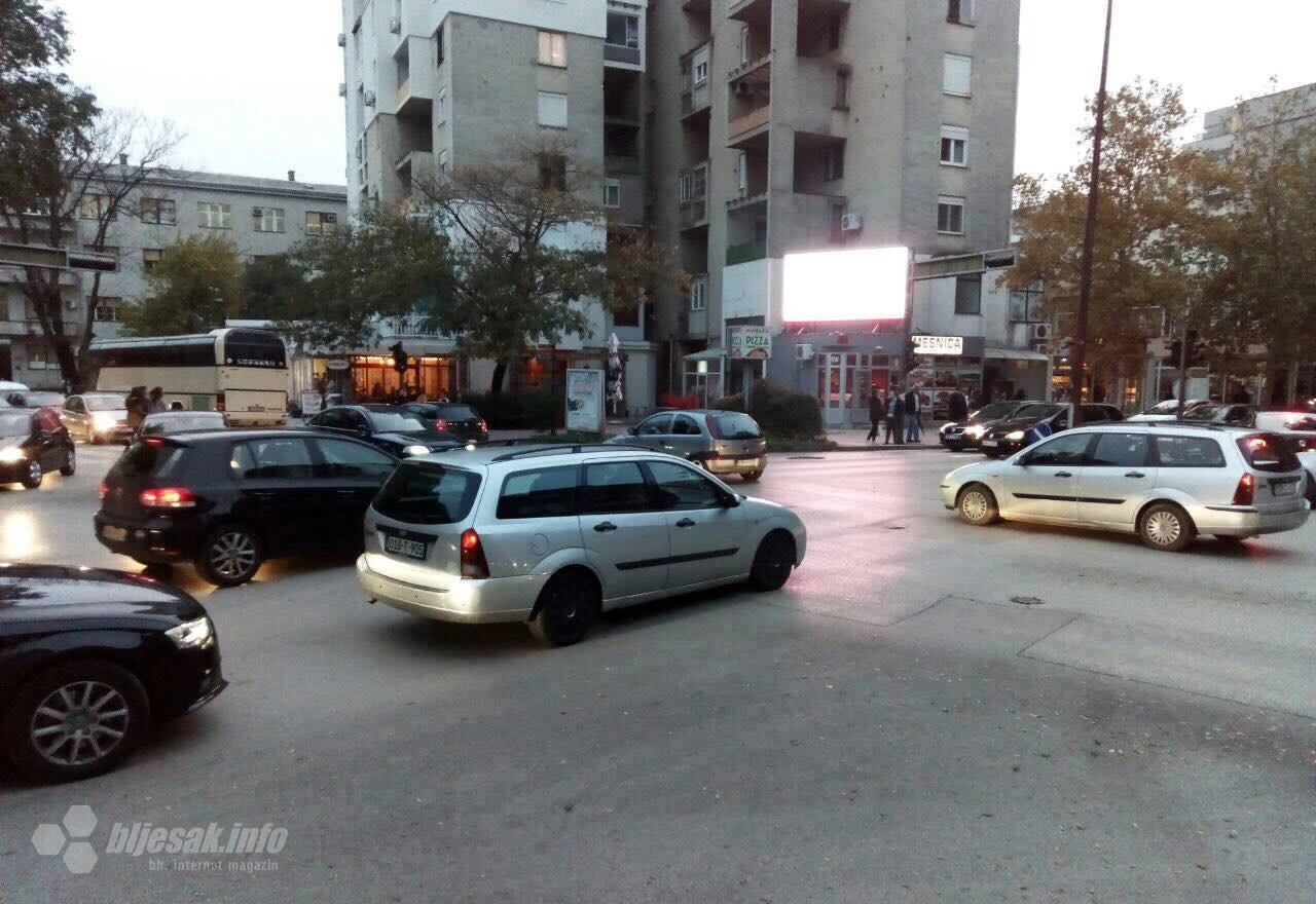 Nema smoga, ali ima svega ostaloga