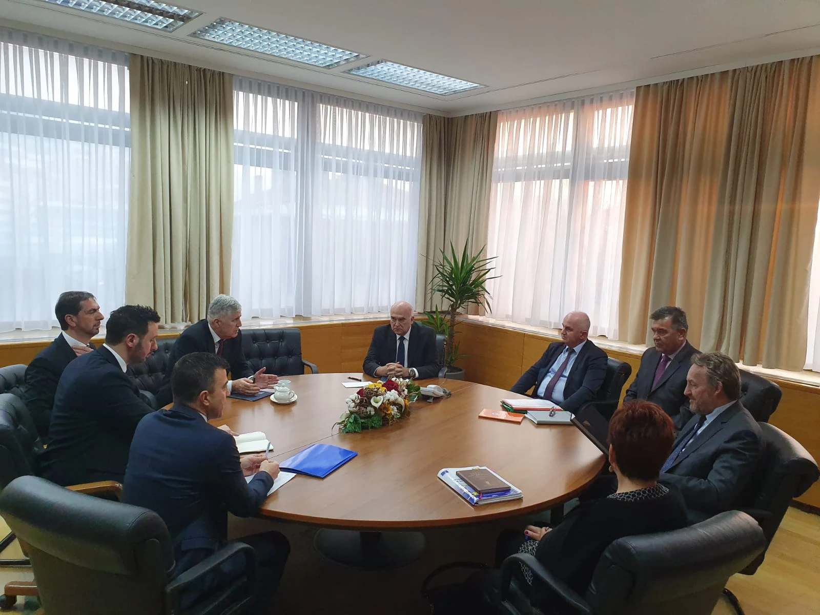 Federacija će dobiti nova ministarstva, o Mostaru će se pričati