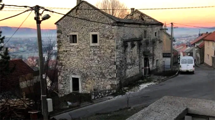 Livno: Ruše se kule pod zaštitom države 