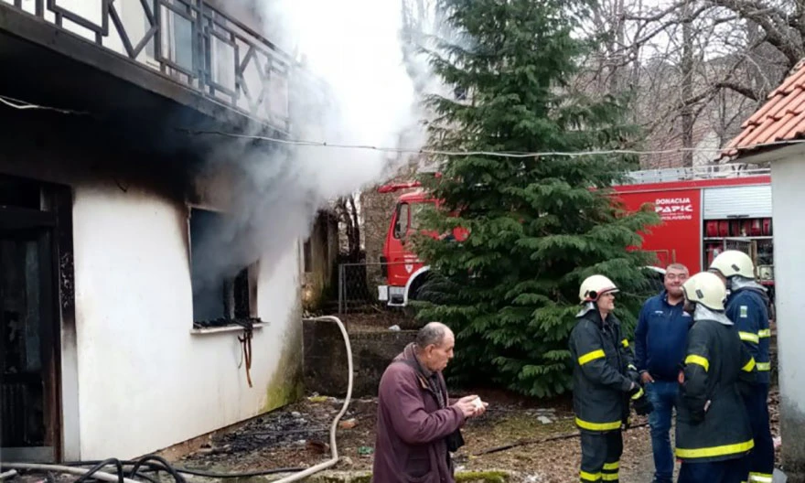 Požar na obiteljskoj kući kod Tomislavgrada