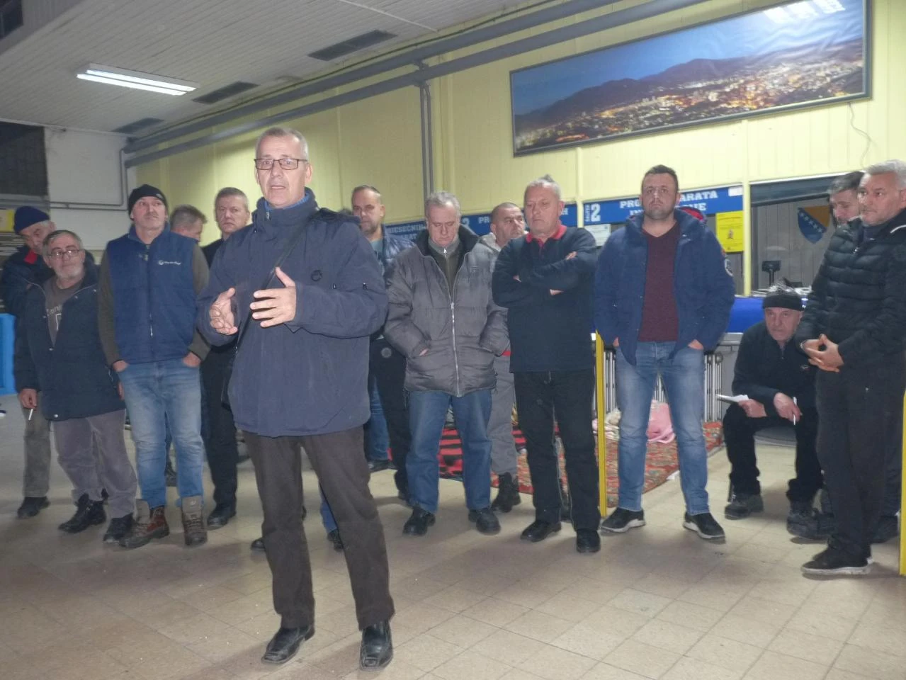 Zamrznut štrajk glađu radnika Zenicatransa
