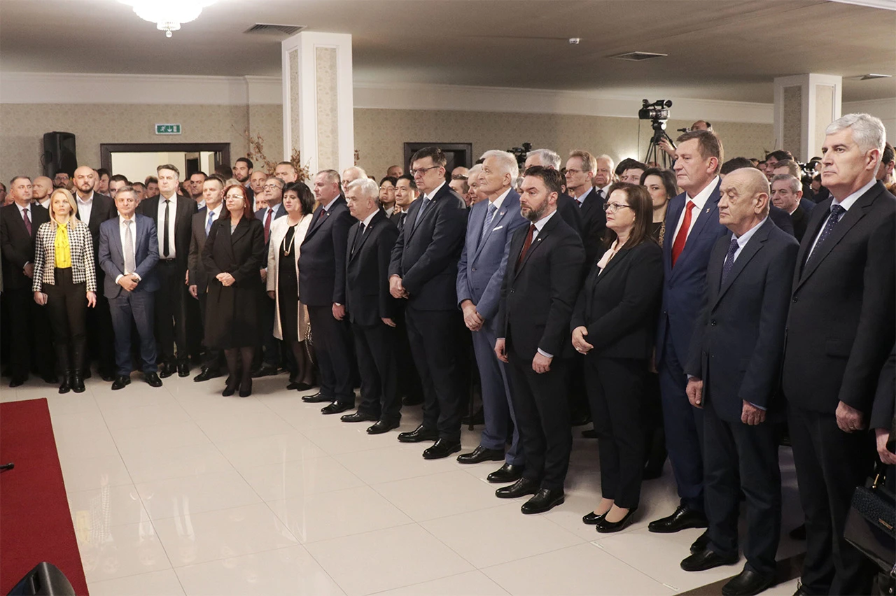 VIDEO | Dodikov božićni prijem započeo intoniranjem bh. himne