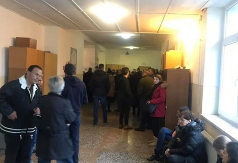 Gužve na biralištima u Livnu