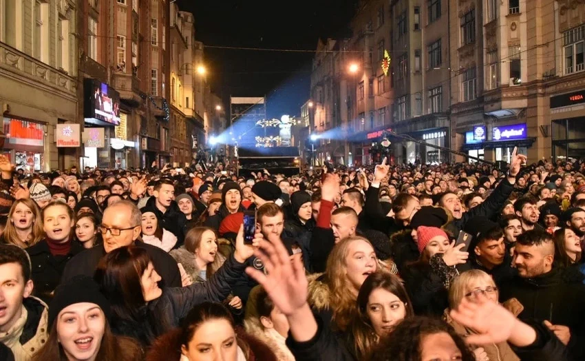 Zbog devetorice u Sarajevu intervenirala Hitna pomoć