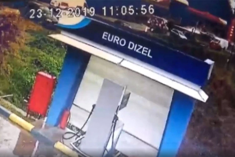 Objavljena snimka eksplozije na benzinskoj postaji