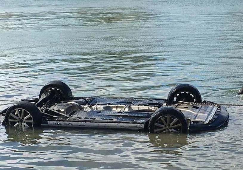 Automobil sletio u Vrbas, pronađeno tijelo vozača