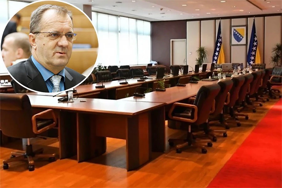 Budući ministar tukao i zlostavljao radnicu