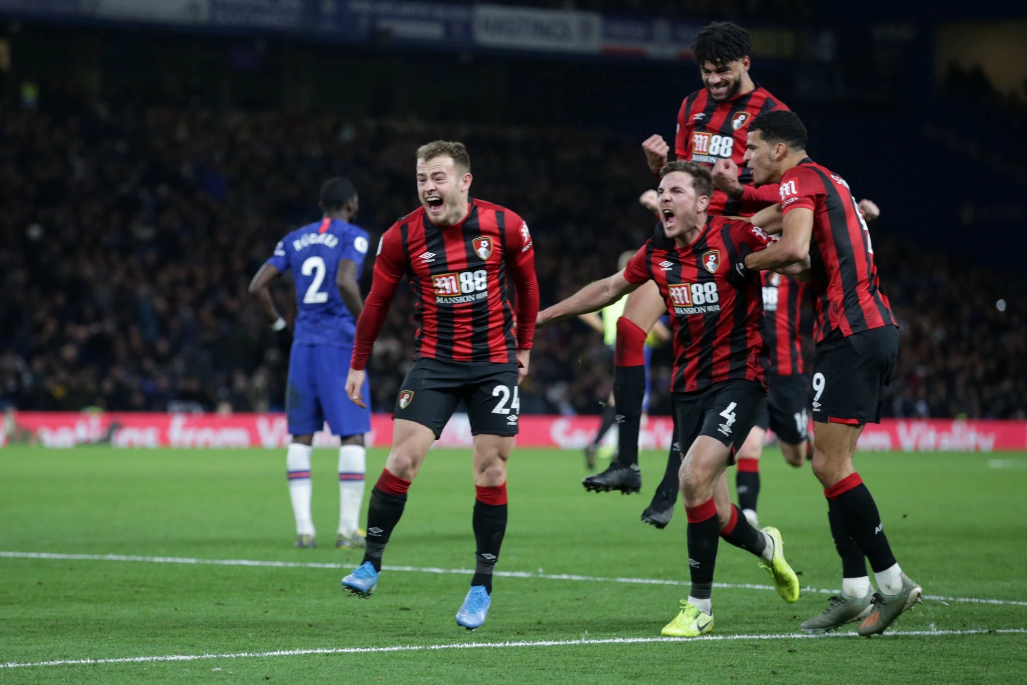 Kiksevi Chelseaja i Leicestera, Salah potvrdio 16. pobjedu Redsa