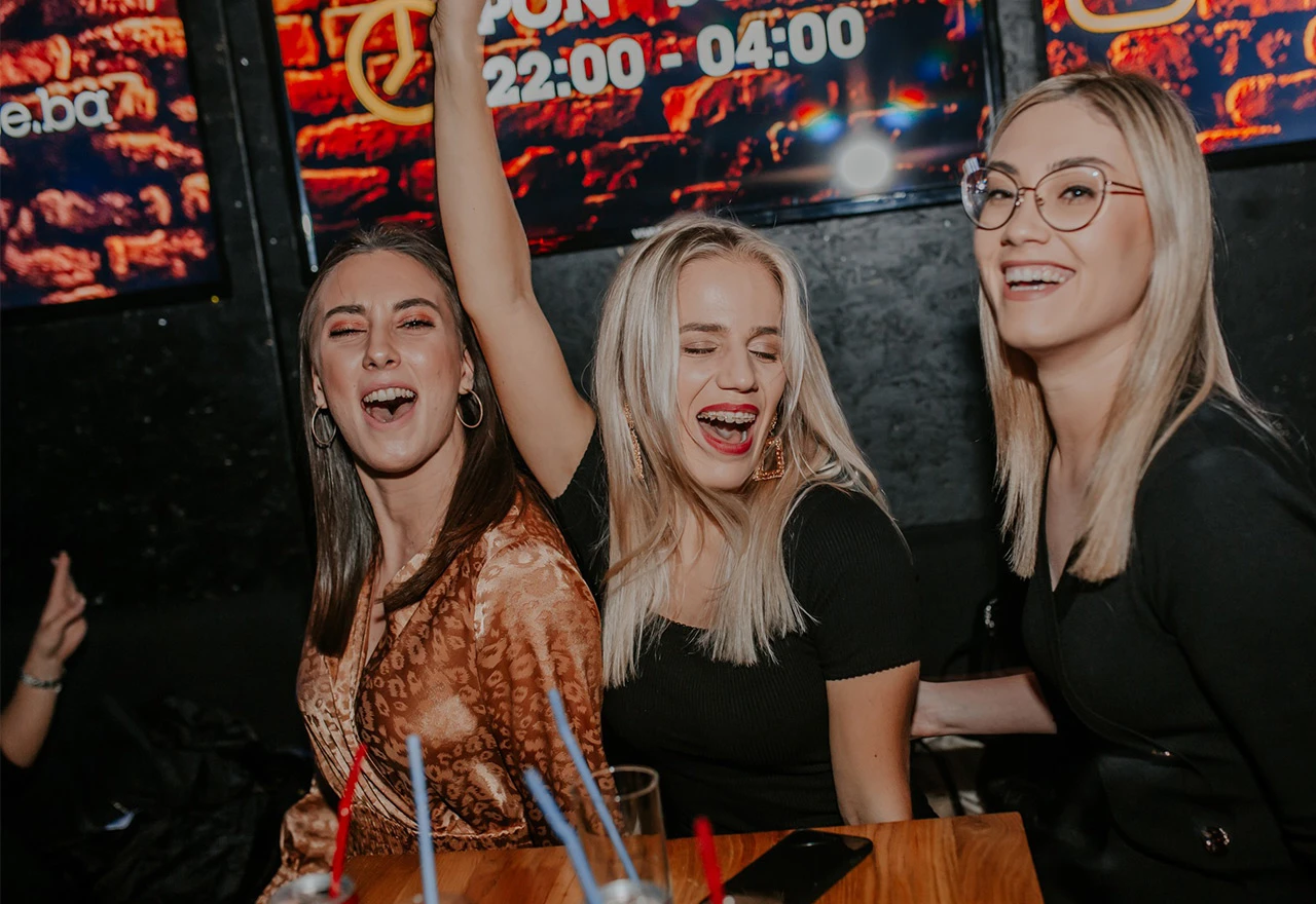 Vikend party u Hercegovini: Od Maye do bećara