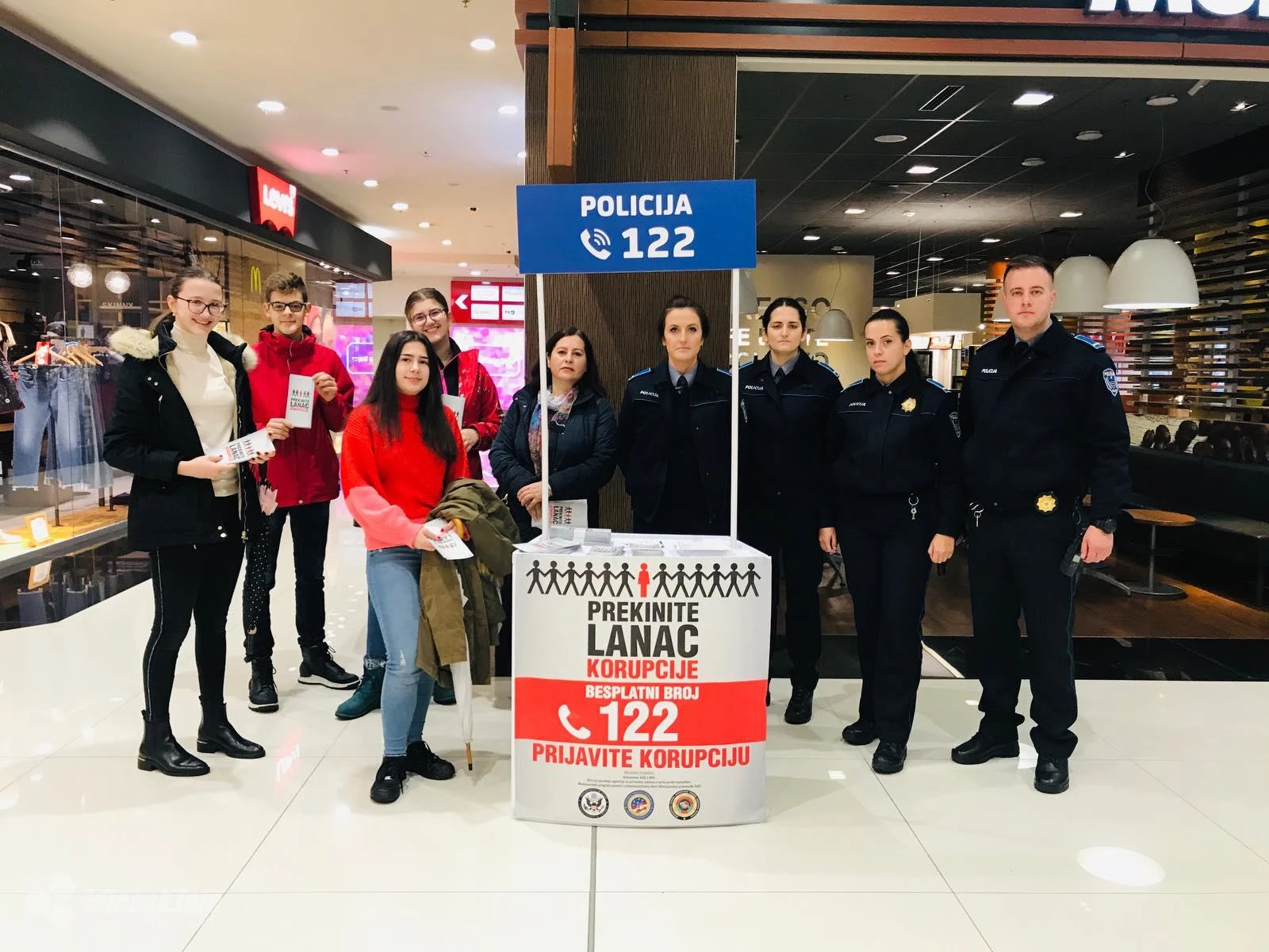 Mostar: Policija educirala građane kako prijaviti sve oblike korupcije