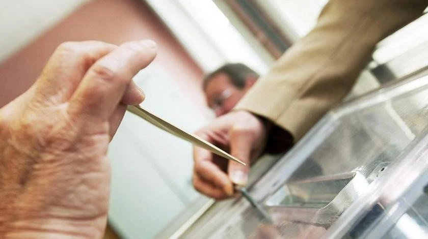 Priebeov izvještaj: Održati izbore u Mostaru