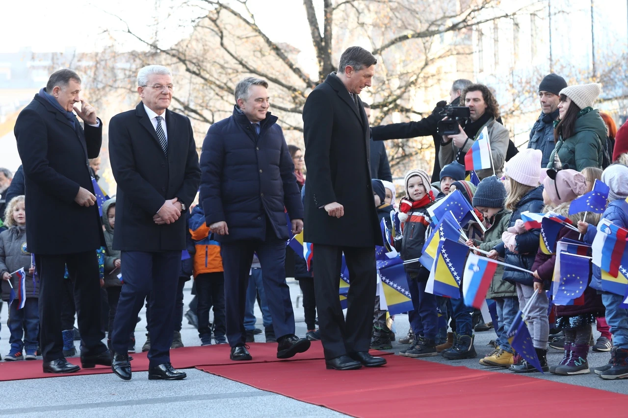 Svečano dočekani u Ljubljani: Bh predsjednici u posjeti Sloveniji