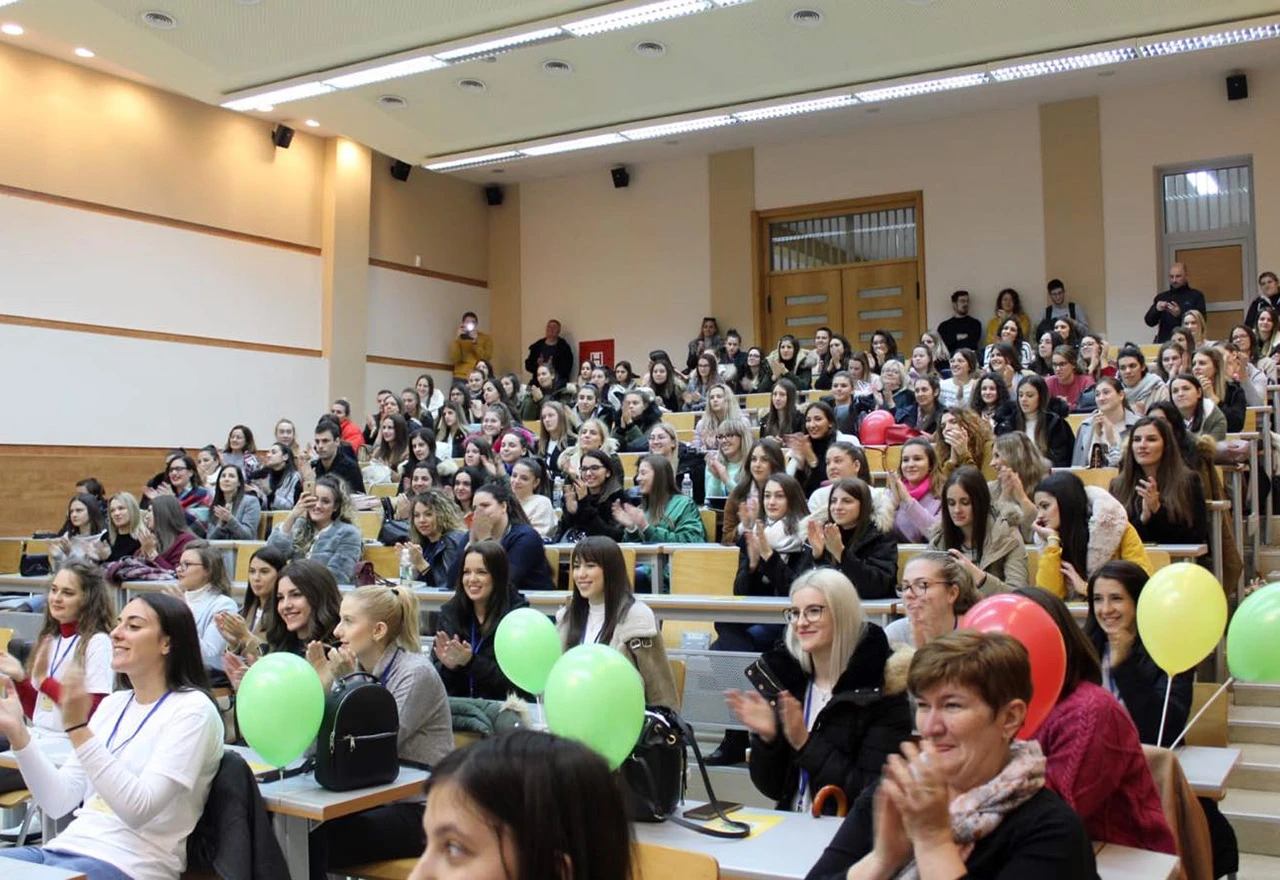 Mostar: Predavanjima i životnim pričama studenti obilježili Dan osoba s invaliditetom