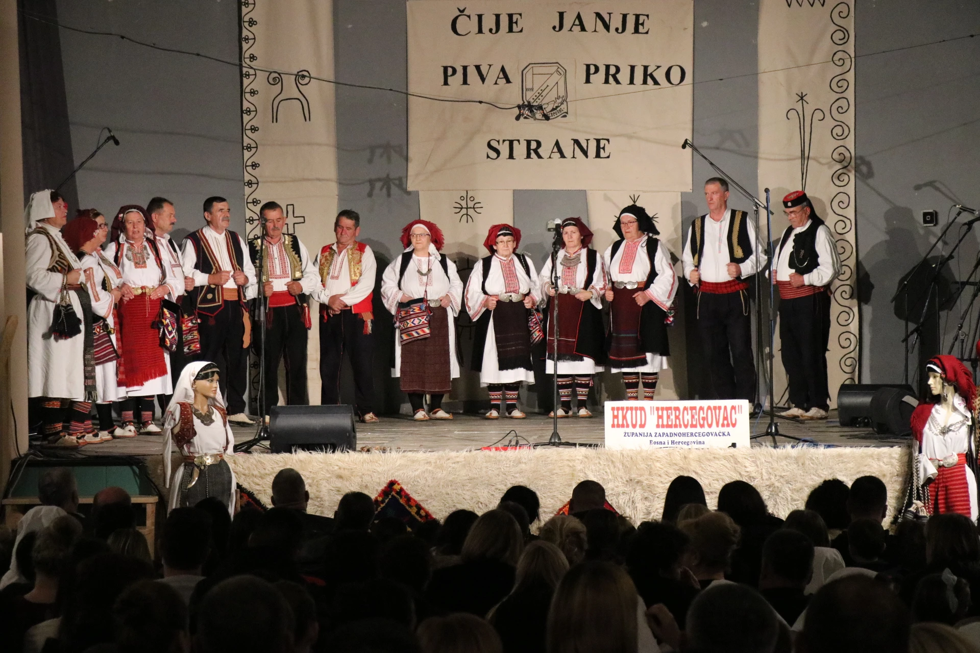 Široki Brijeg: Odličan koncert HKUD-a Hercegovac
