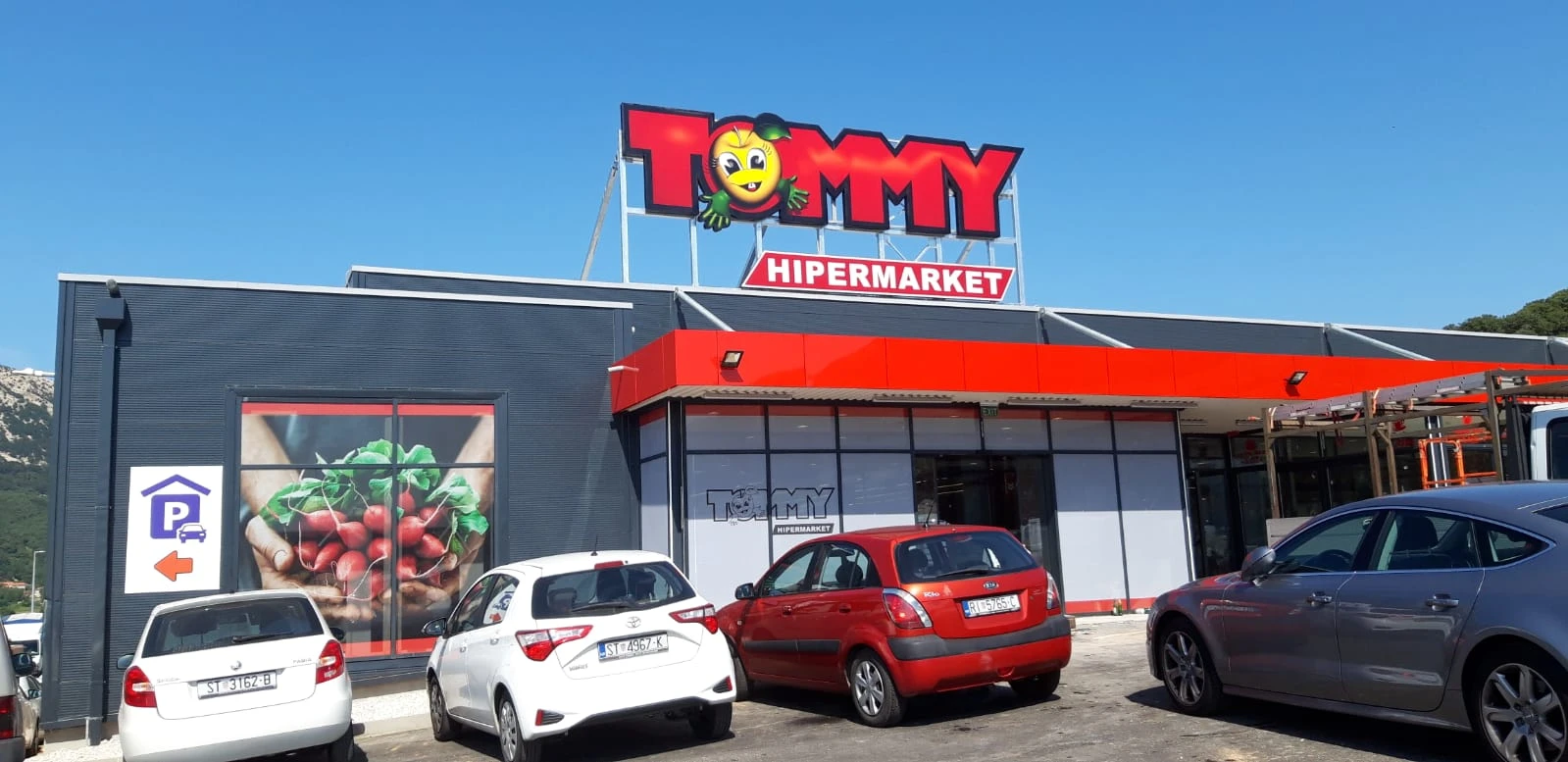 Kupujte jeftinije u Tommyju i ostvarite povrat plaćenog PDV-a