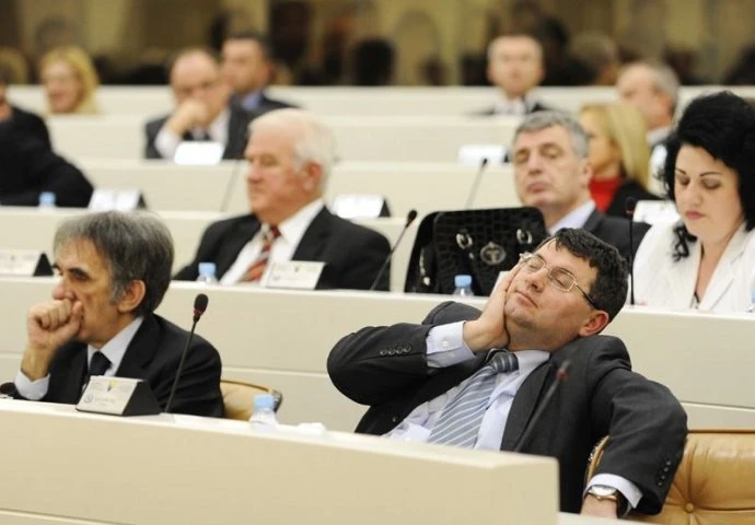 Da mi je biti bh. političar