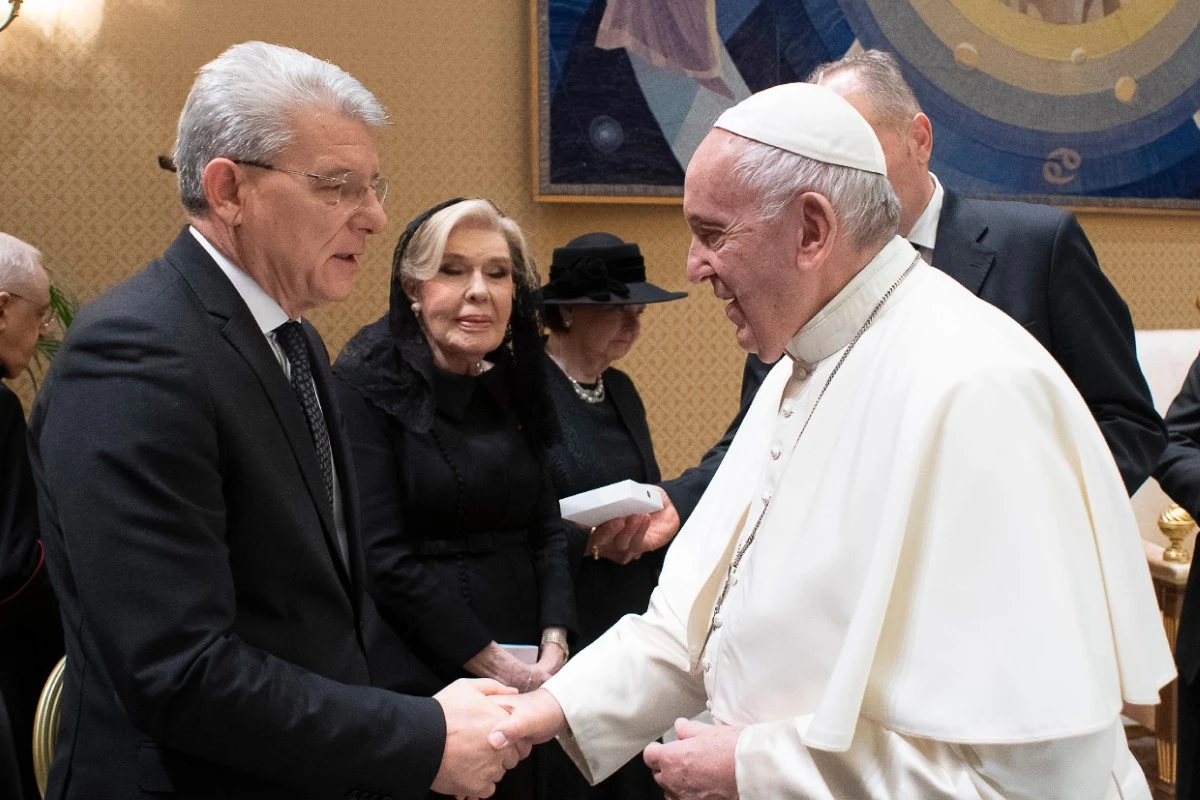 Džaferoviću u Vatikanu izložili testament kraljice Katarine Kosače